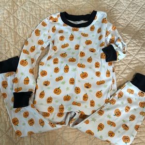 Pottery Barn Kids 4T Pumpkin Pajamas